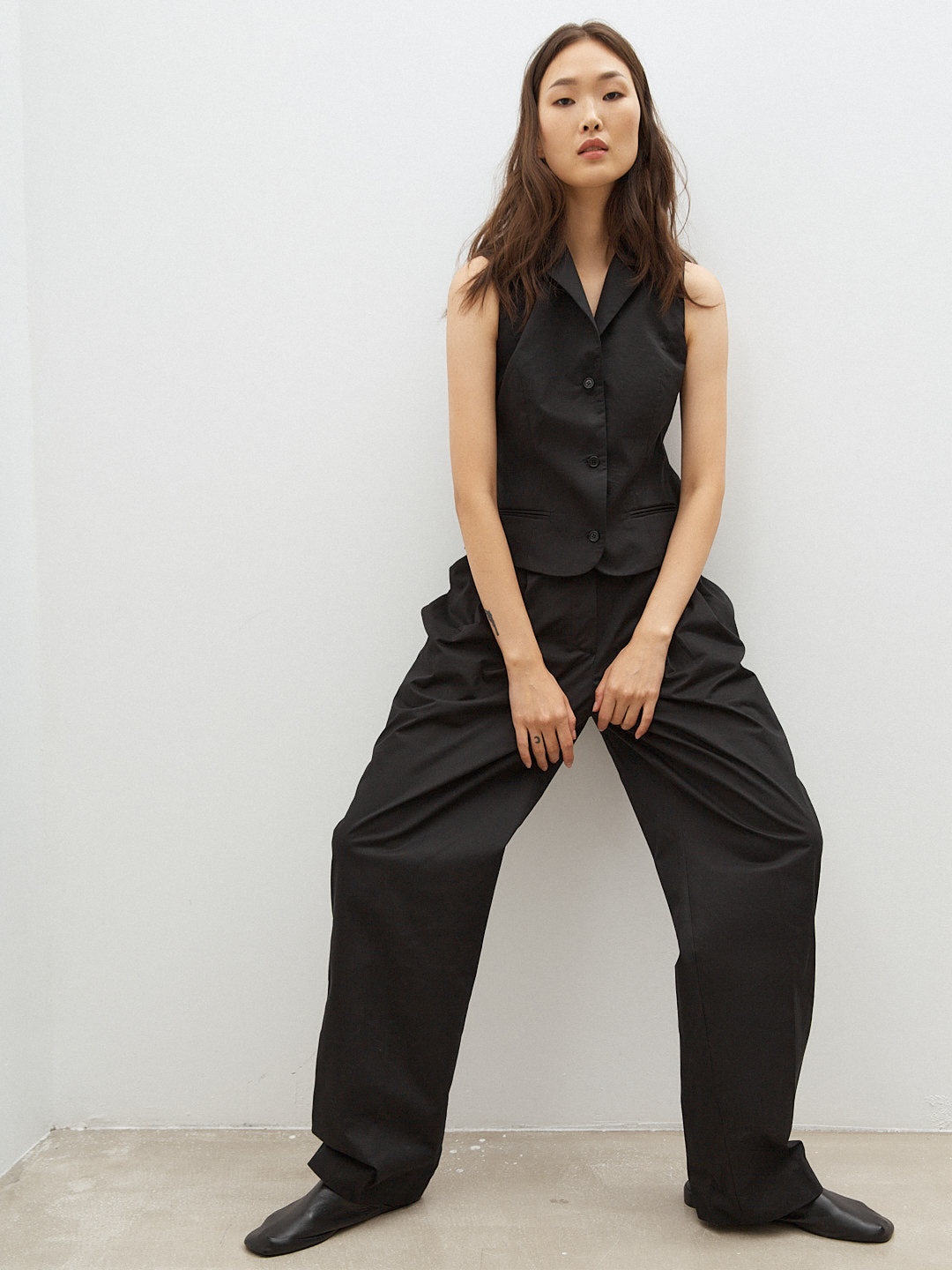 Брюки со складками