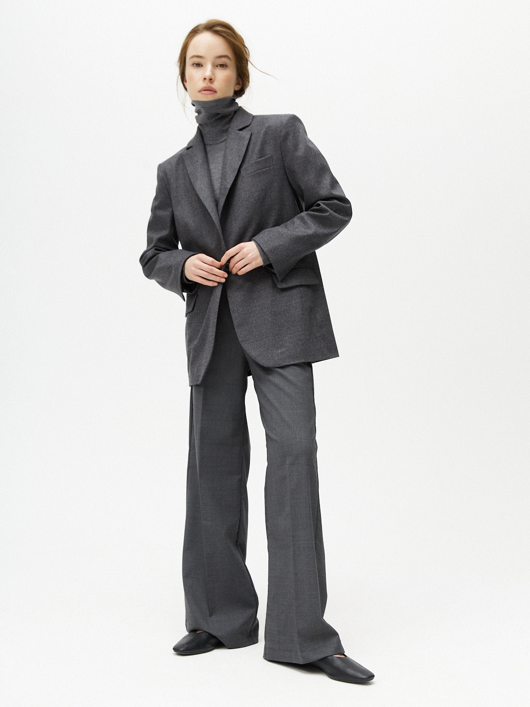 Жакет свободного кроя из плотной шерсти