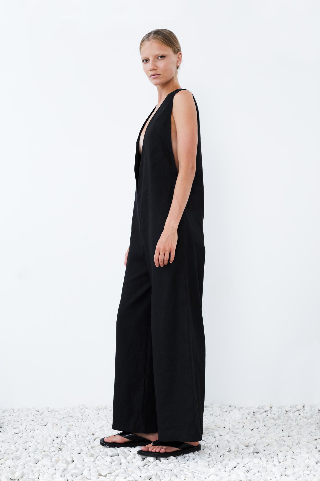 Комбинезон свободного кроя изо льна