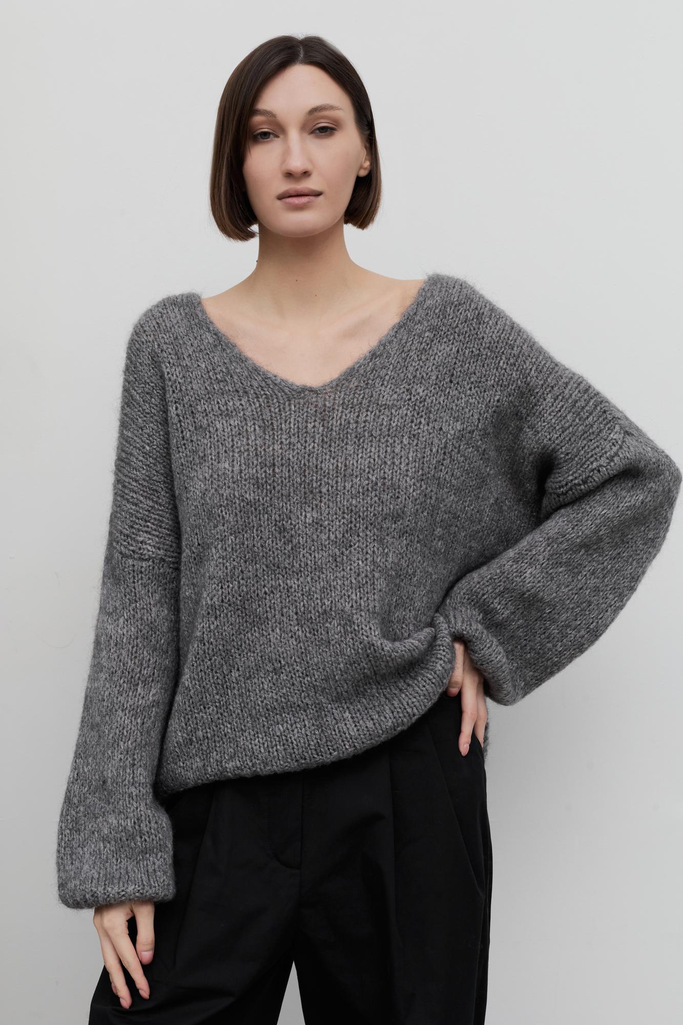 Свитер из мохера