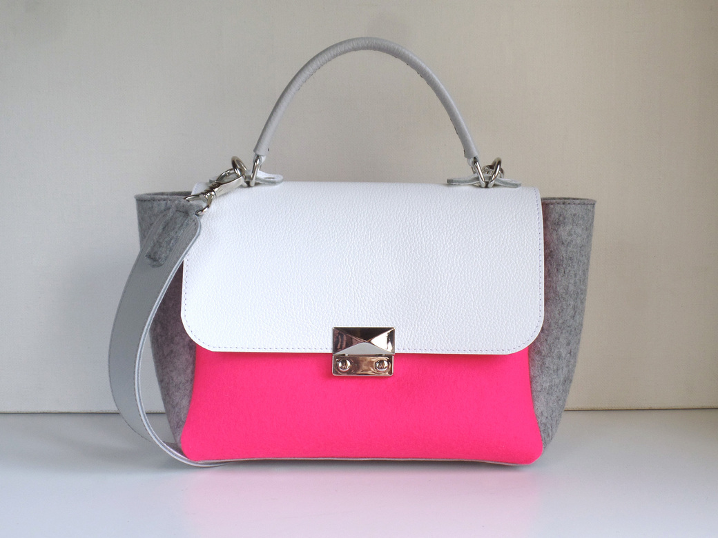 Сумка-трапеция розовая