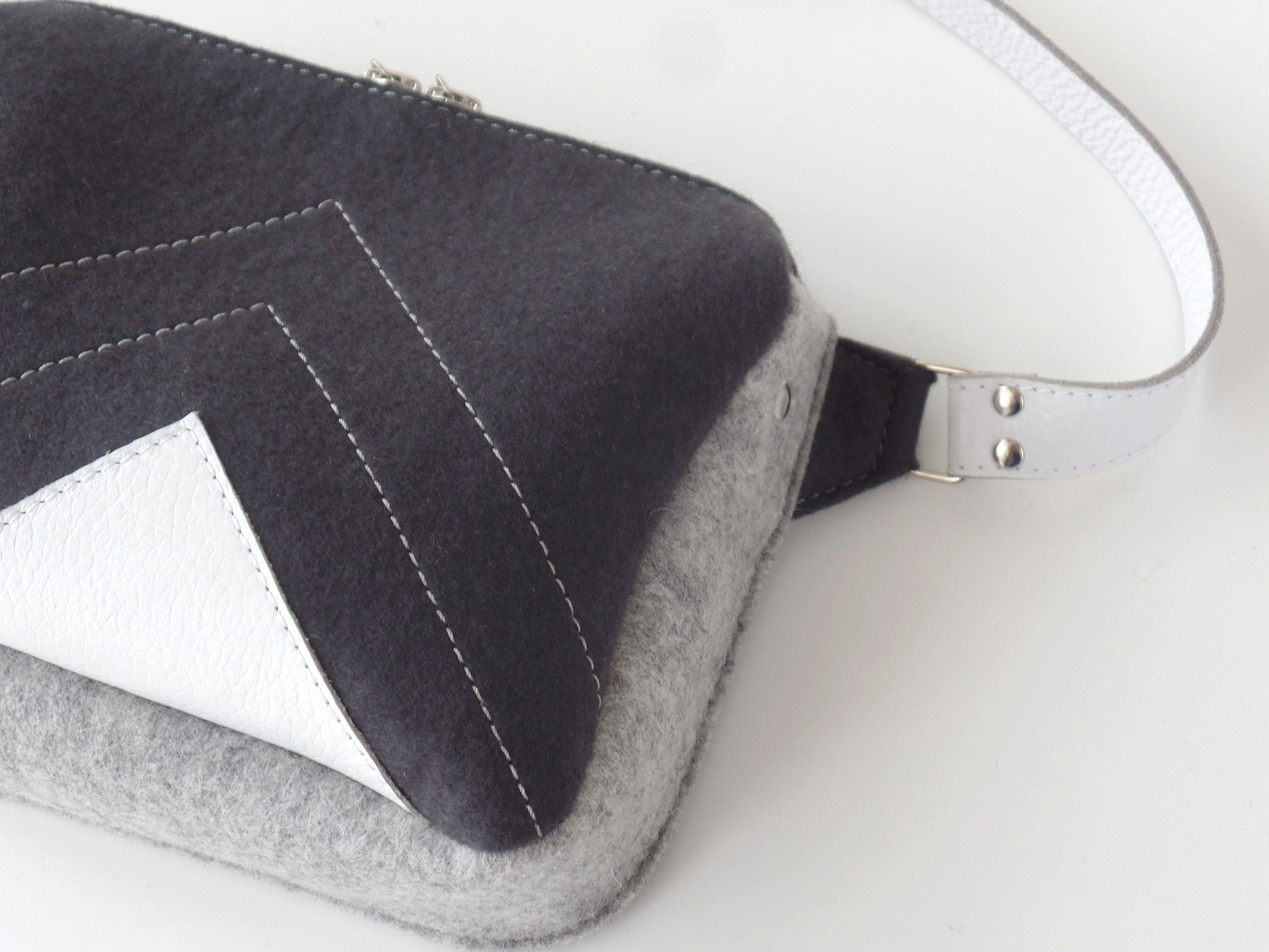 Сумка поясная антрацит