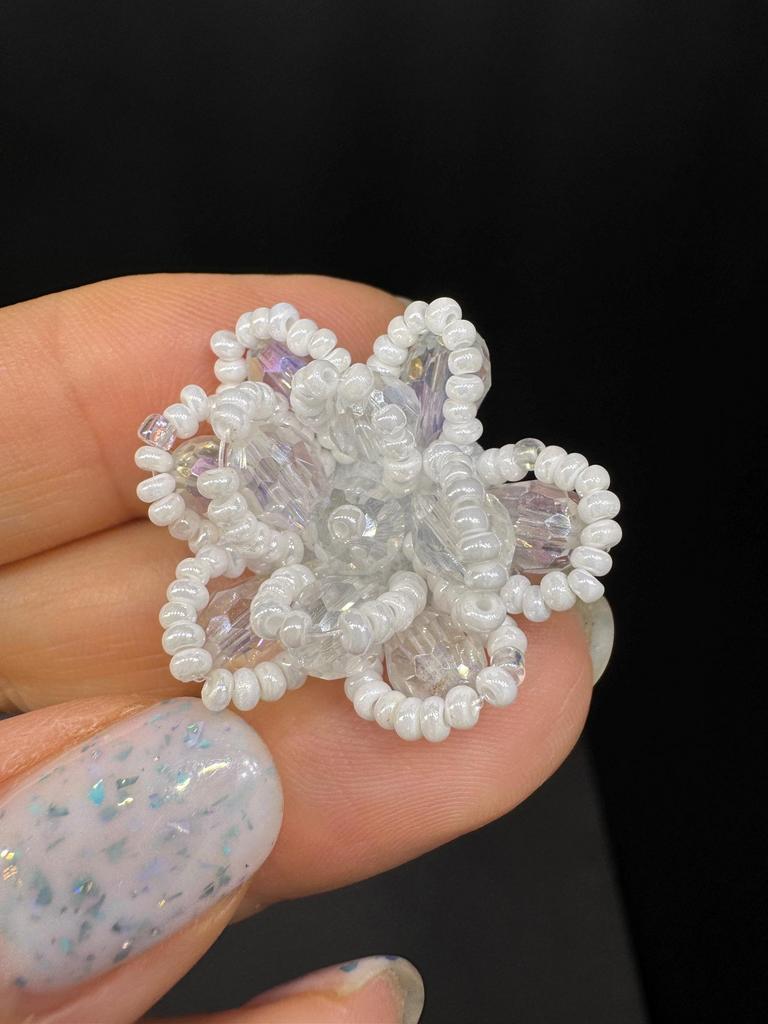 Брошь бисерная JD8444-3