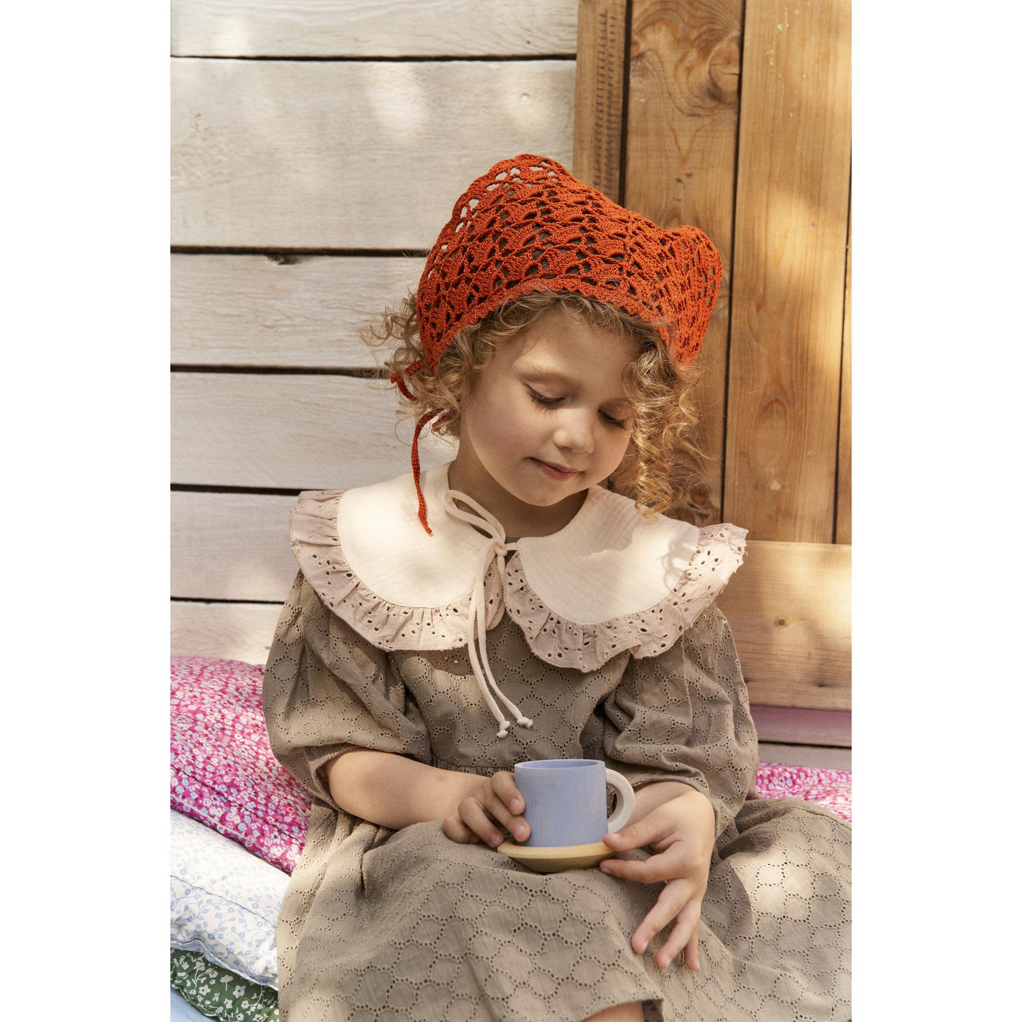 Воротник MILK POWDER