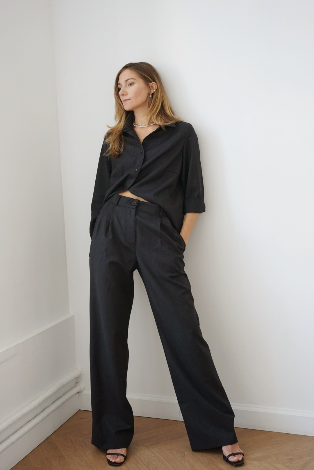 Костюм брюки на молнии + рубашка из шерсти