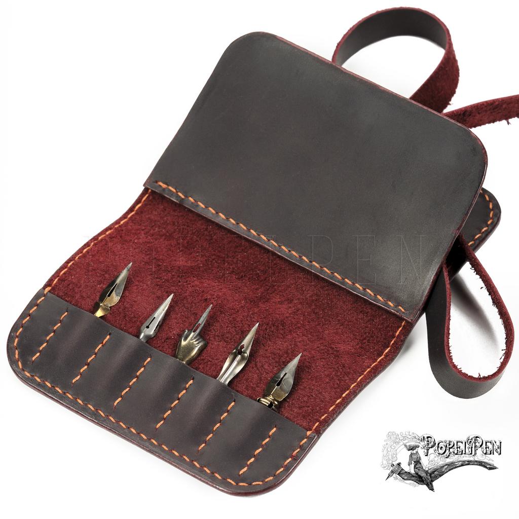 Кожаный пенал для ПЕРЬЕВ. PLUM E