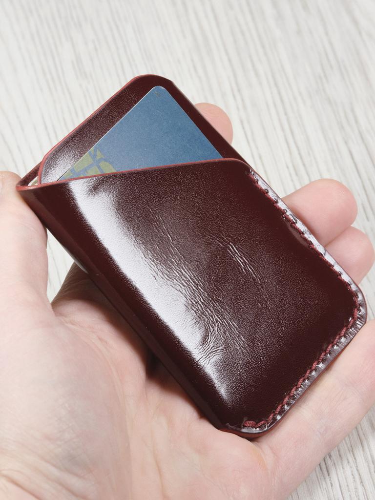 Cardholder Cherry