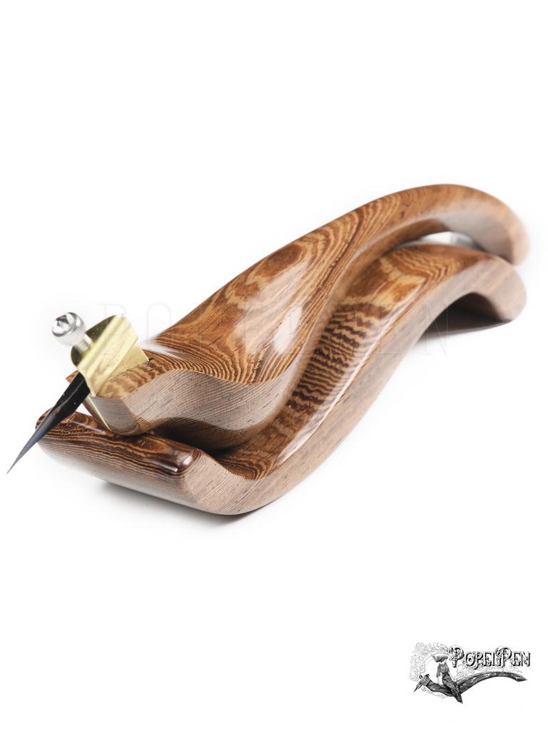 Эргономичный косой держатель пера Eben Saton 0426 012 с подставкой