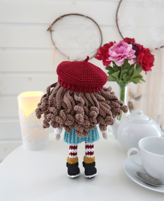 Кукла Софи PLUS