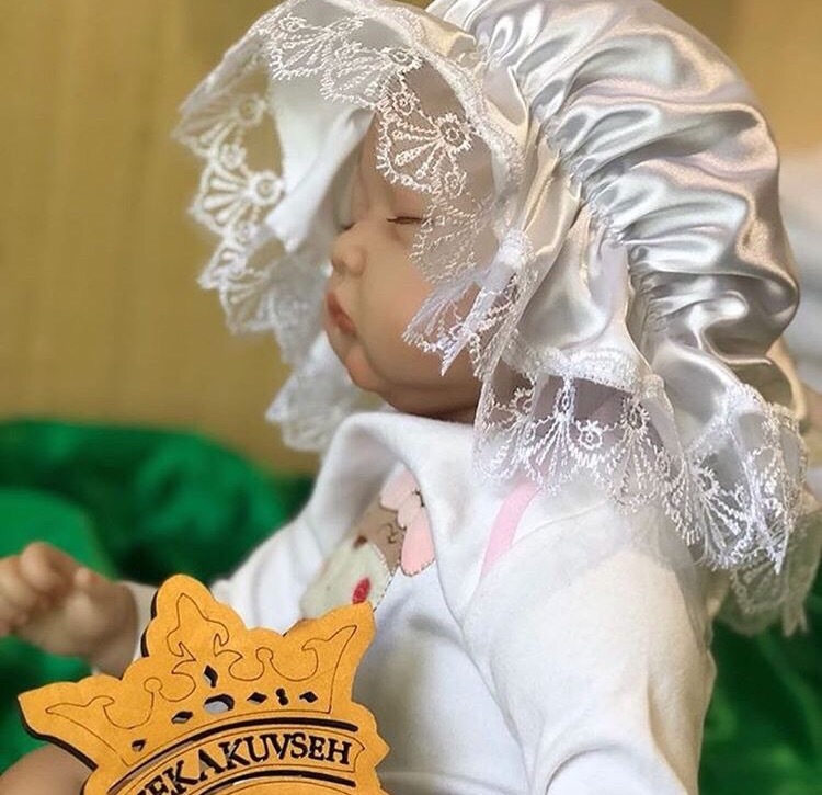 Панамка атласная