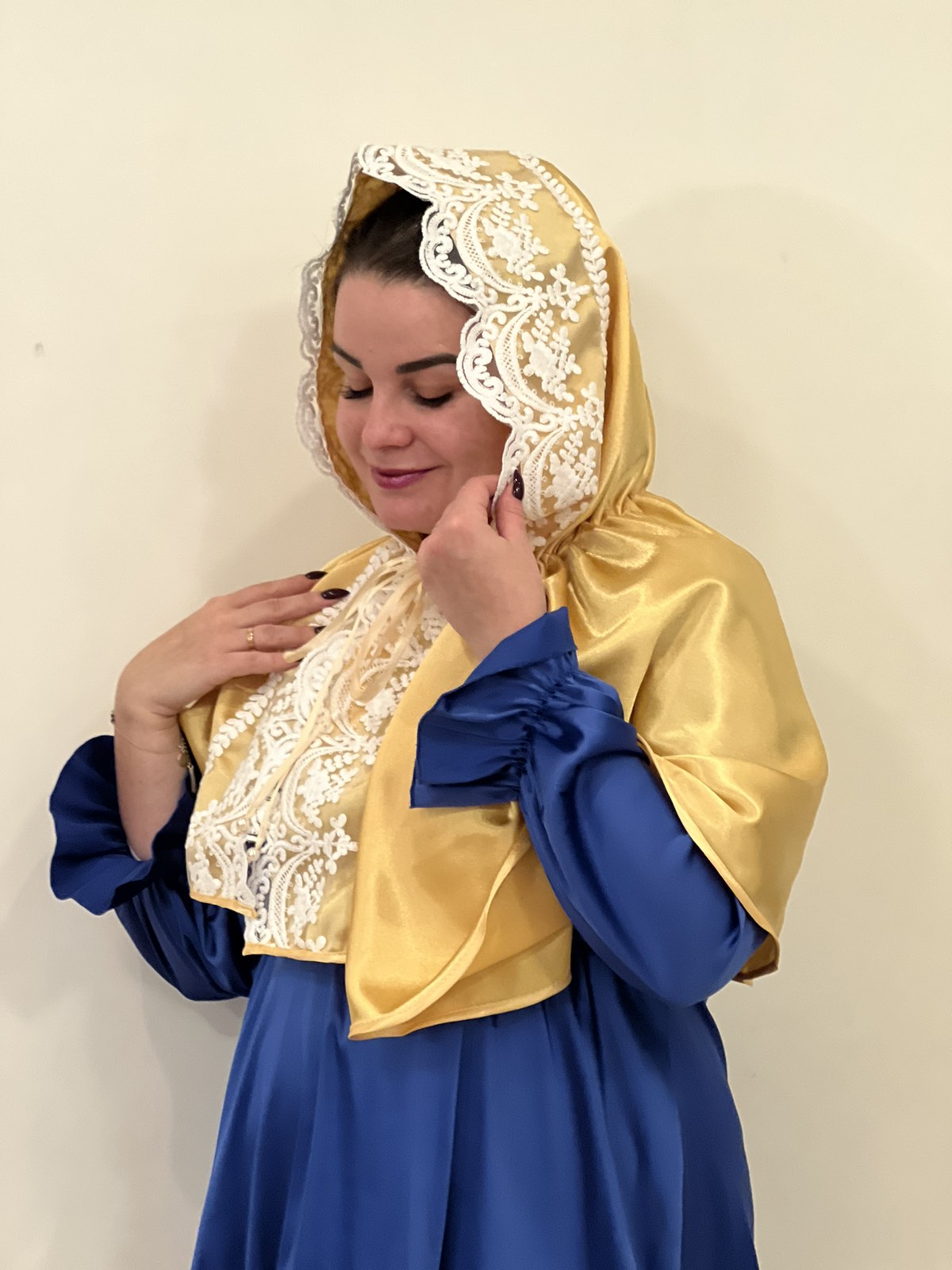 Церковный капюшон "Королевский" золотой