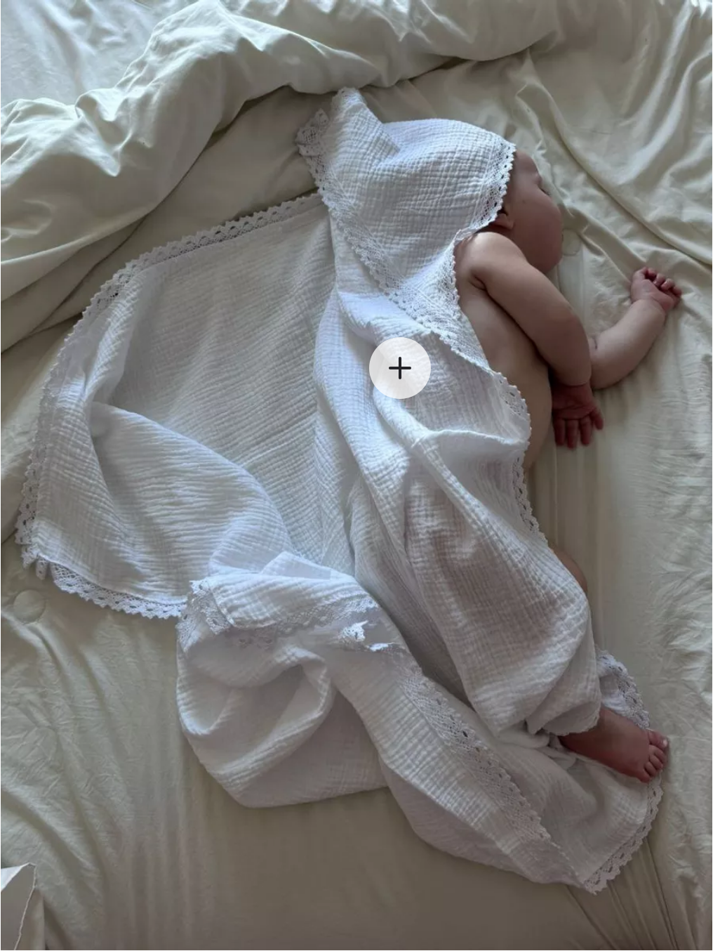 Пеленка из муслина с хлопковым кружевом с уголком