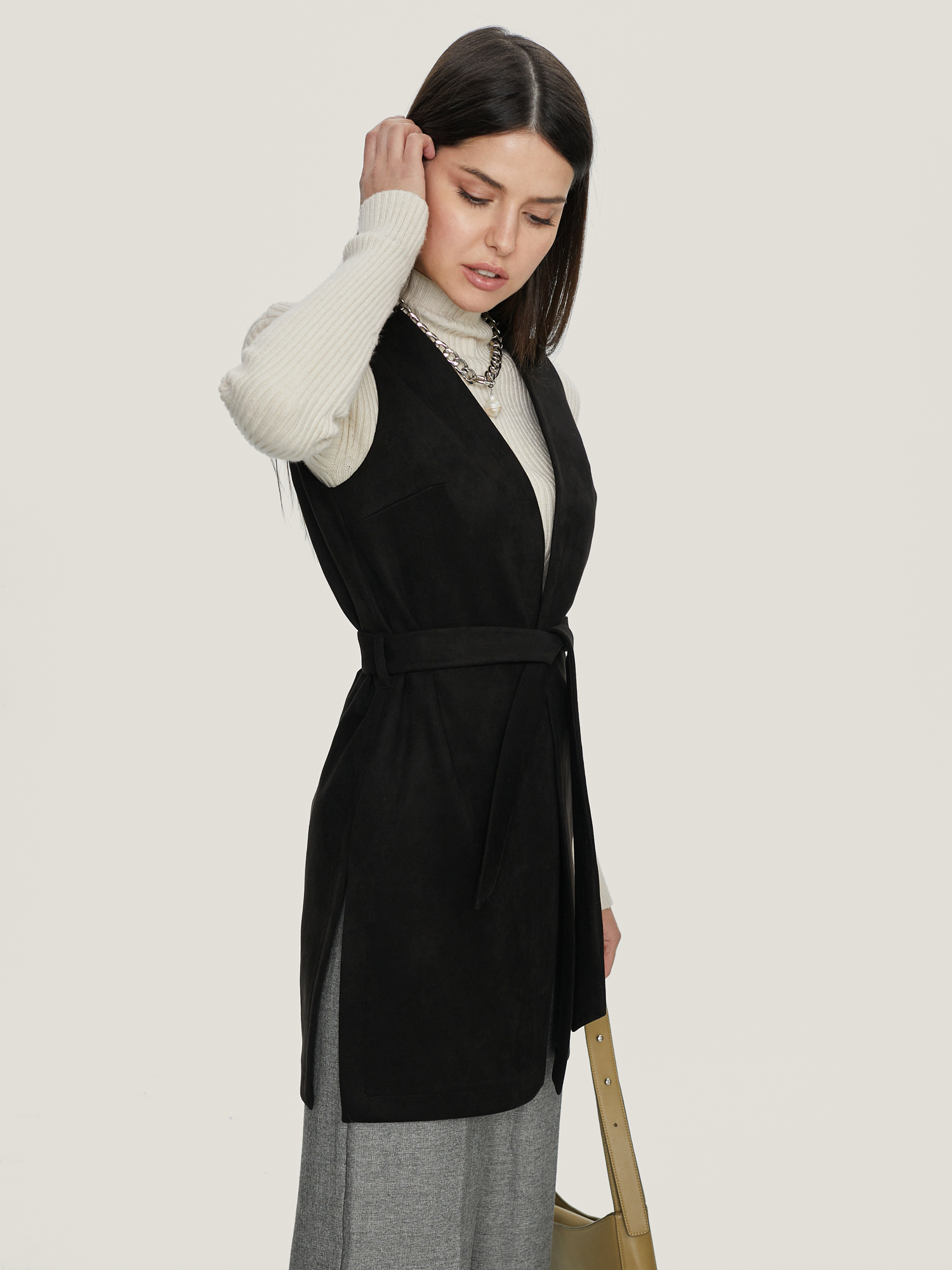 Жилет / Безрукавка, модель 386/01