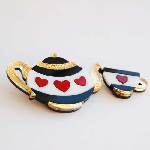 Брошь Чайник и чашка