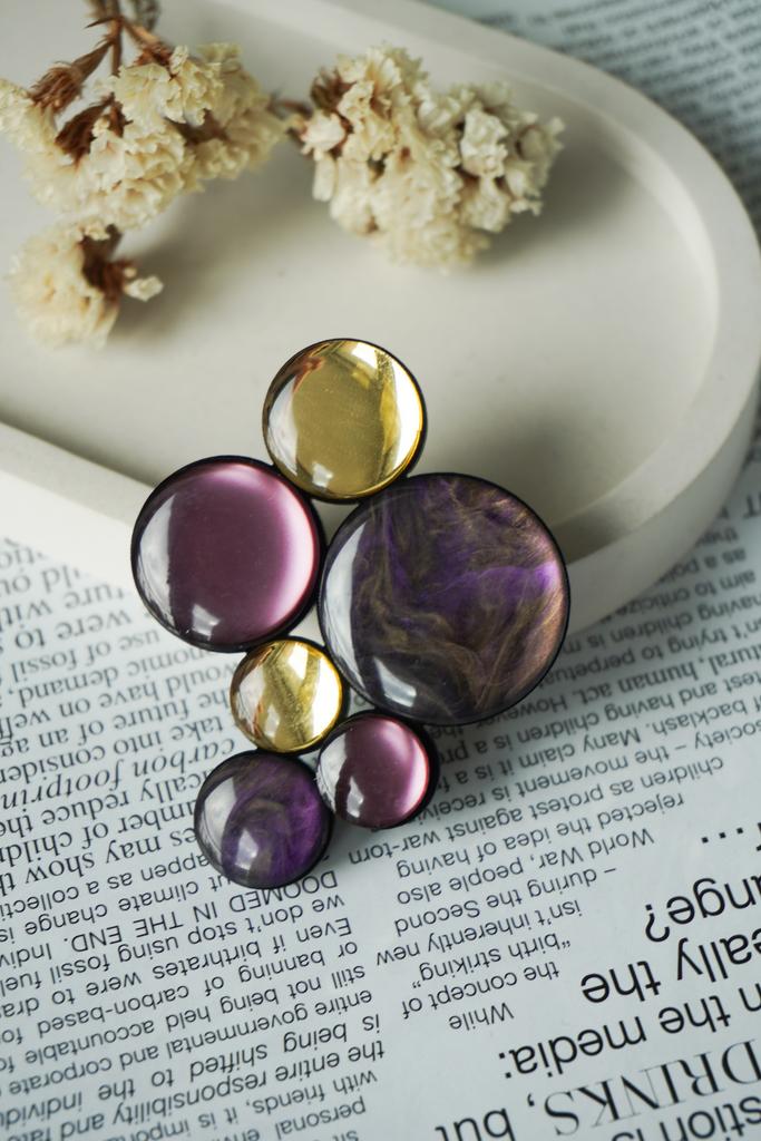 Брошь Гроздь