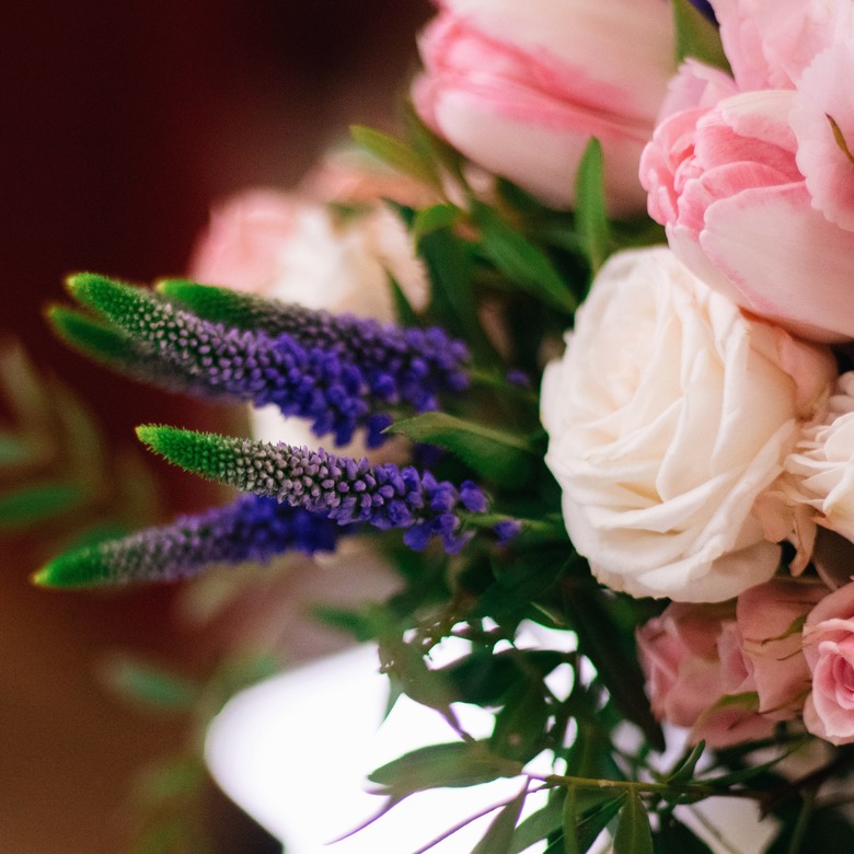 Букет с гортензией, розой кустовой пионовидной и гиацинтом 0265