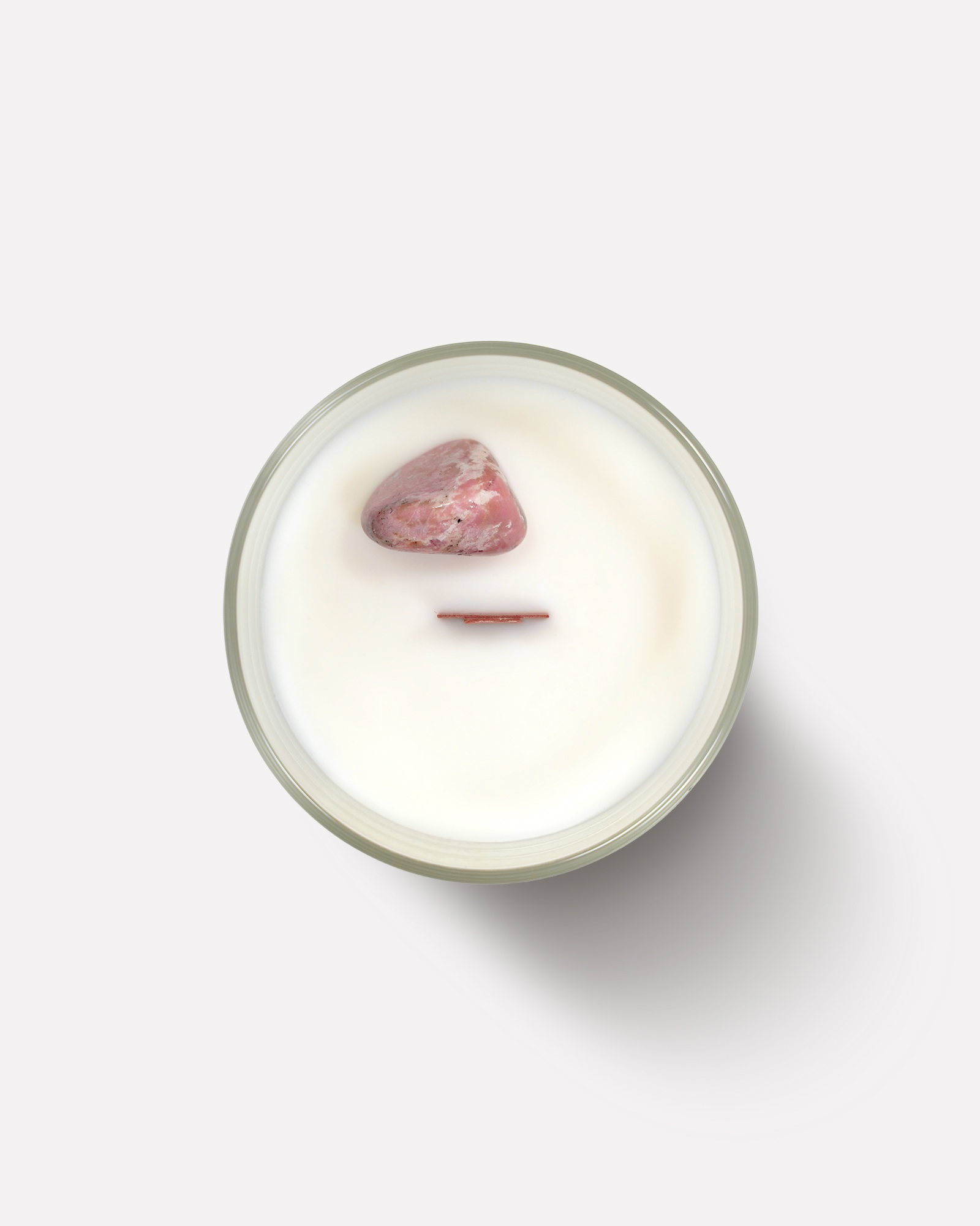 Соевая свеча с  эфирным маслом франжипании  / деревянный фитиль 200 мл