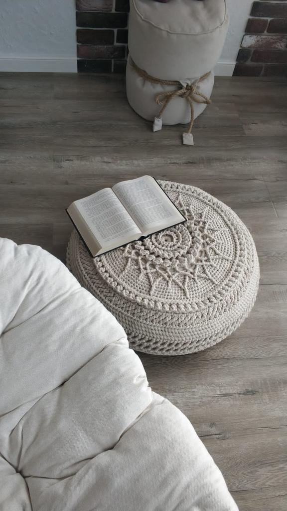 Видео-МК вязаного пуфа  (видео + тектовое описание)