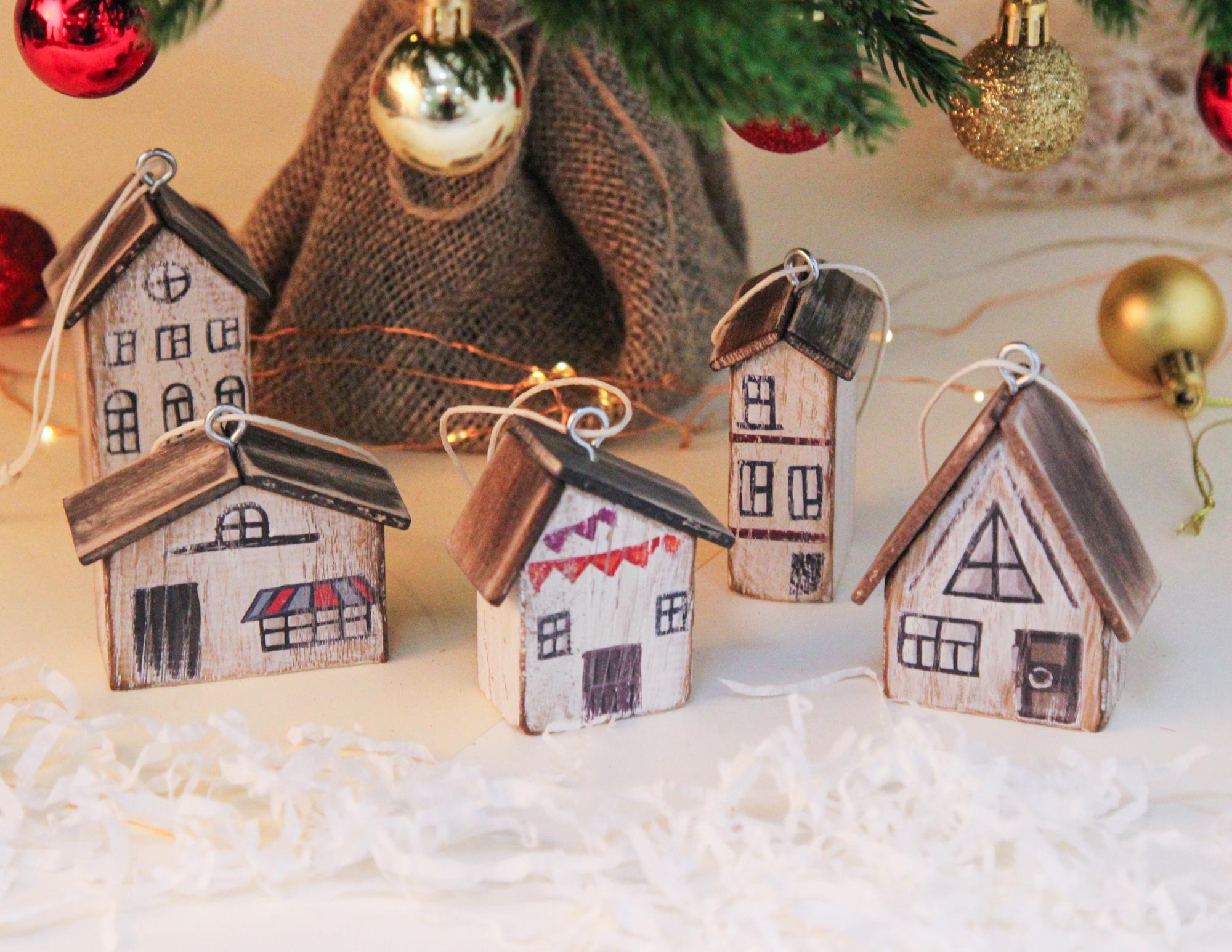 НАБОР ЁЛОЧНЫХ ИГРУШЕК "ГОРОД"