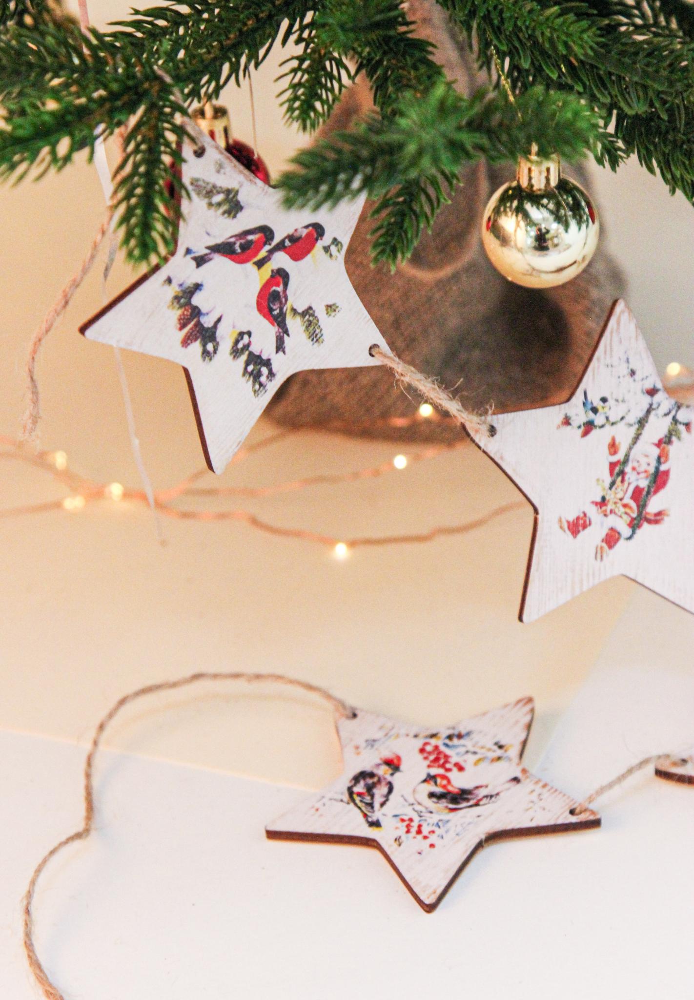 Қыз алғаш рет жұлқынып тұр Бетіндегі киска оргазм