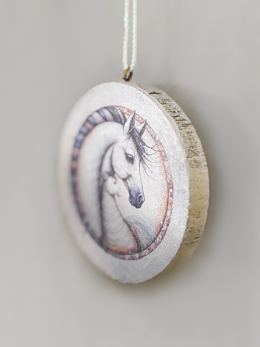 ИГРУШКА ИЗ СРЕЗА "ЛОШАДИ. ФАНТАЗИЯ"