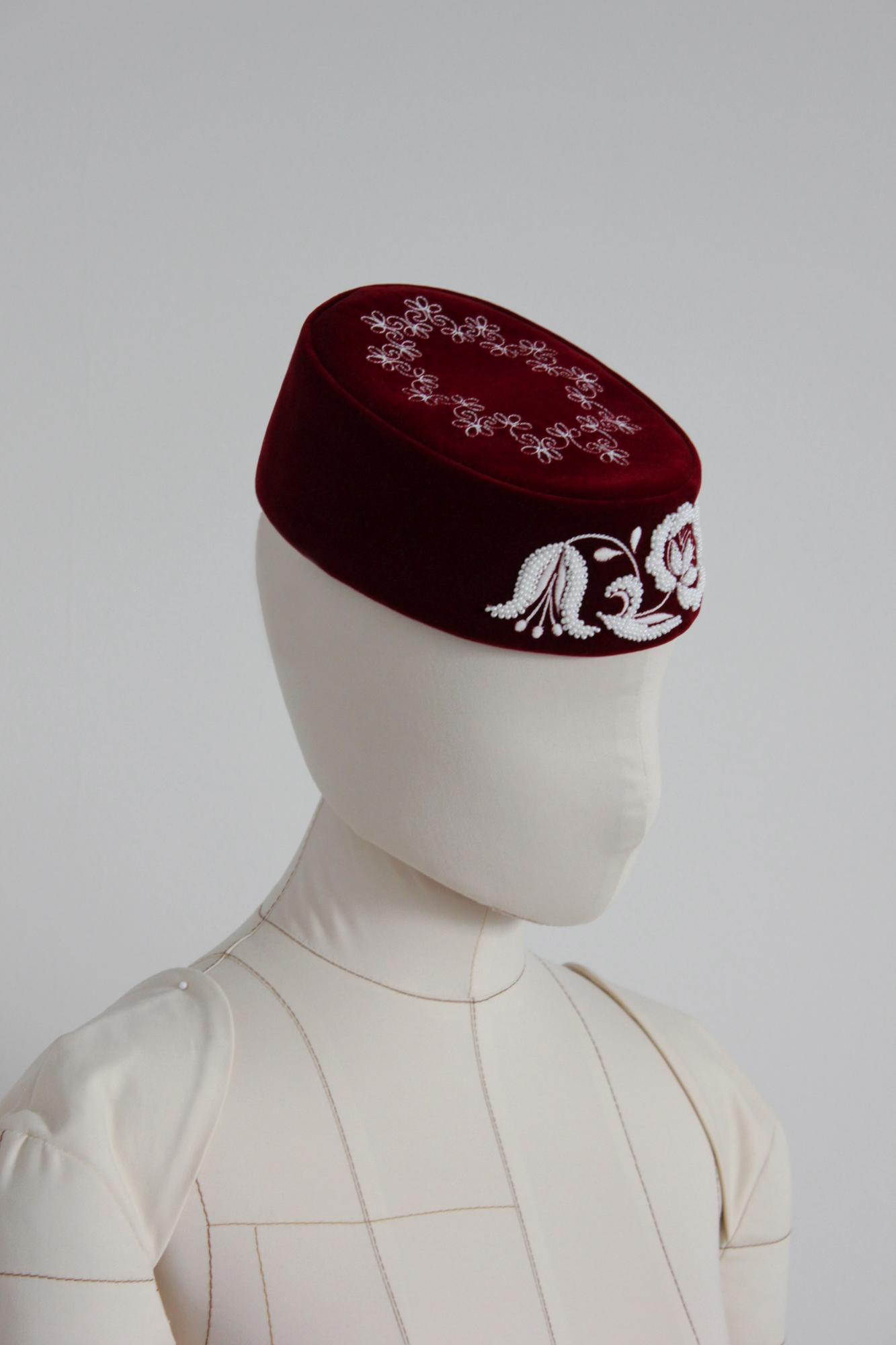 КАТТАДЖИ, бархат в цвете бордо с объёмной вышивкой