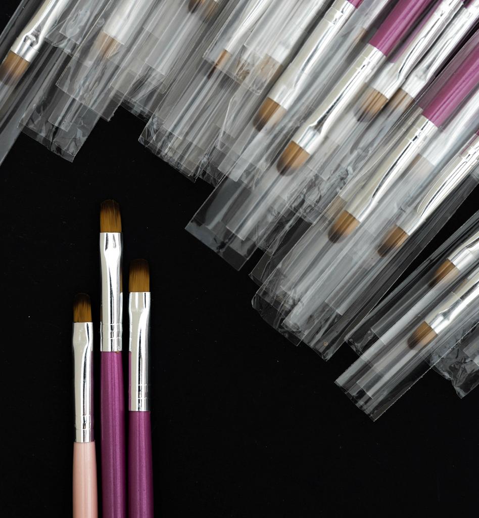 GEL BRUSH N8