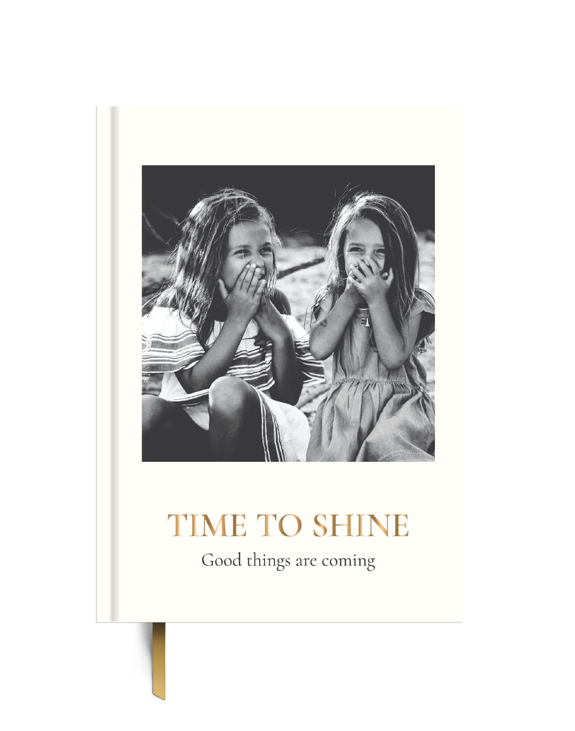 Ежедневник недатированный на год "Time to shine"