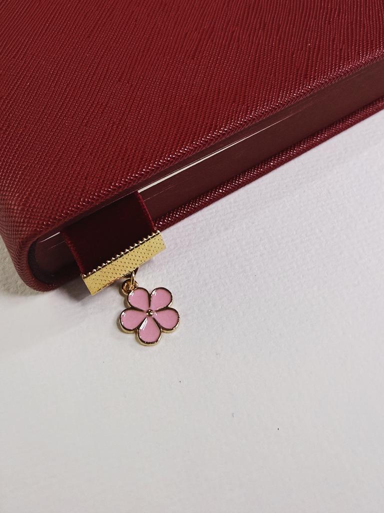 Закладка для ежедневников и книг