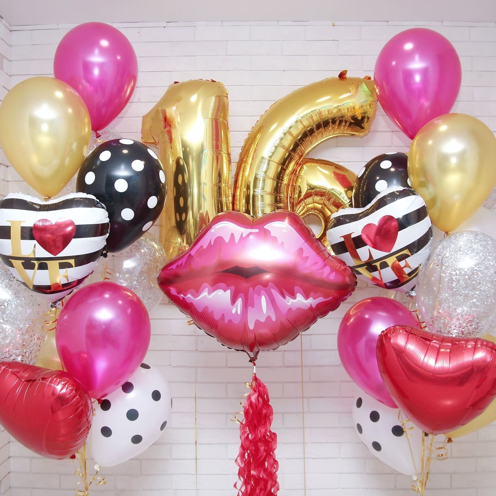 много гелиевых шаров для девушки на 16 лет