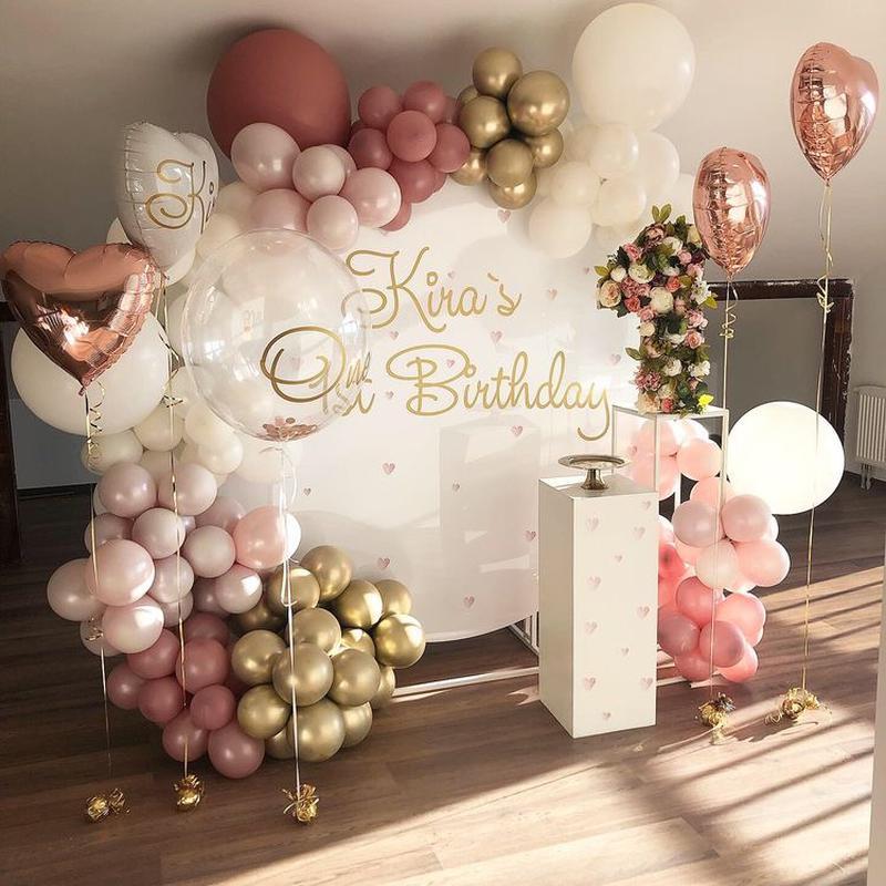 круглая фотозона с надписью фото