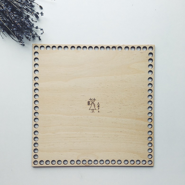 Квадрат 20 см.