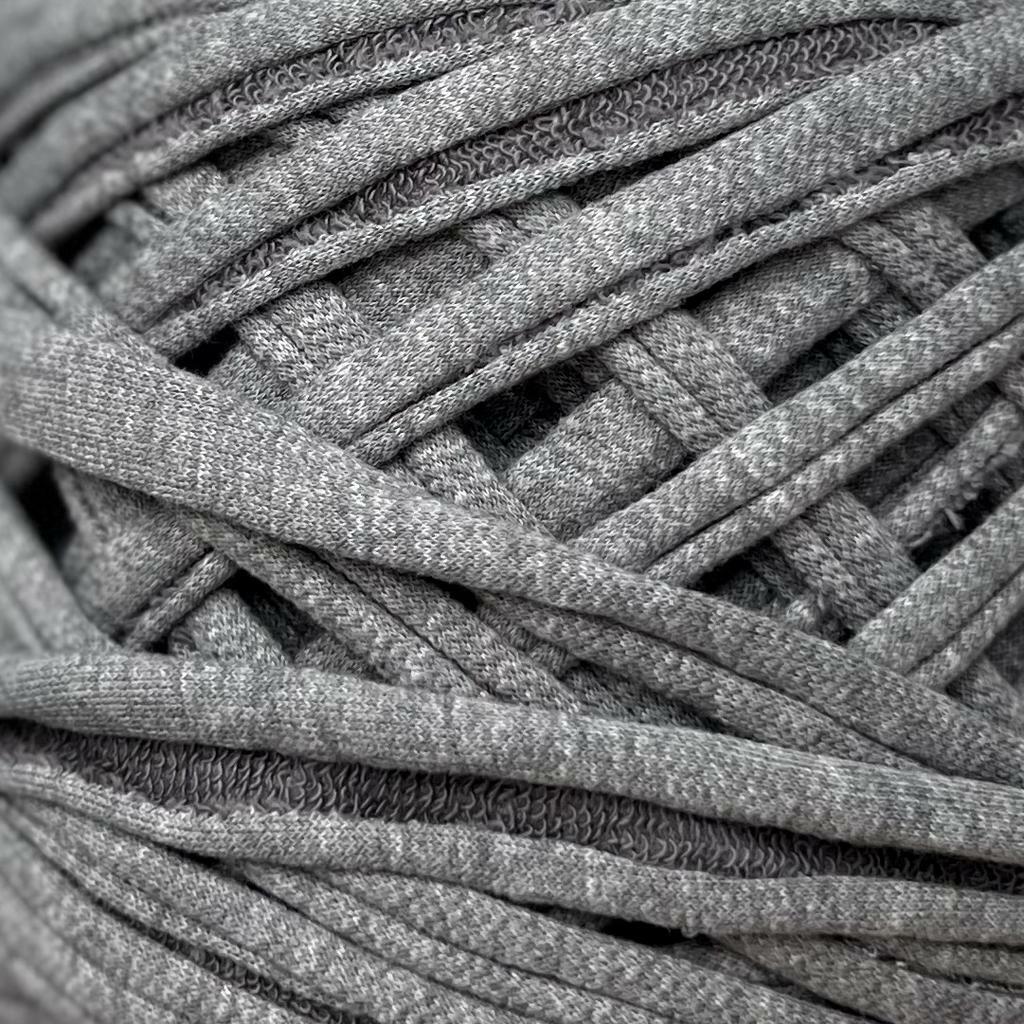 Трикотажная пряжа вторичного производства, 500 гр., цвет "Серый футер меланж"