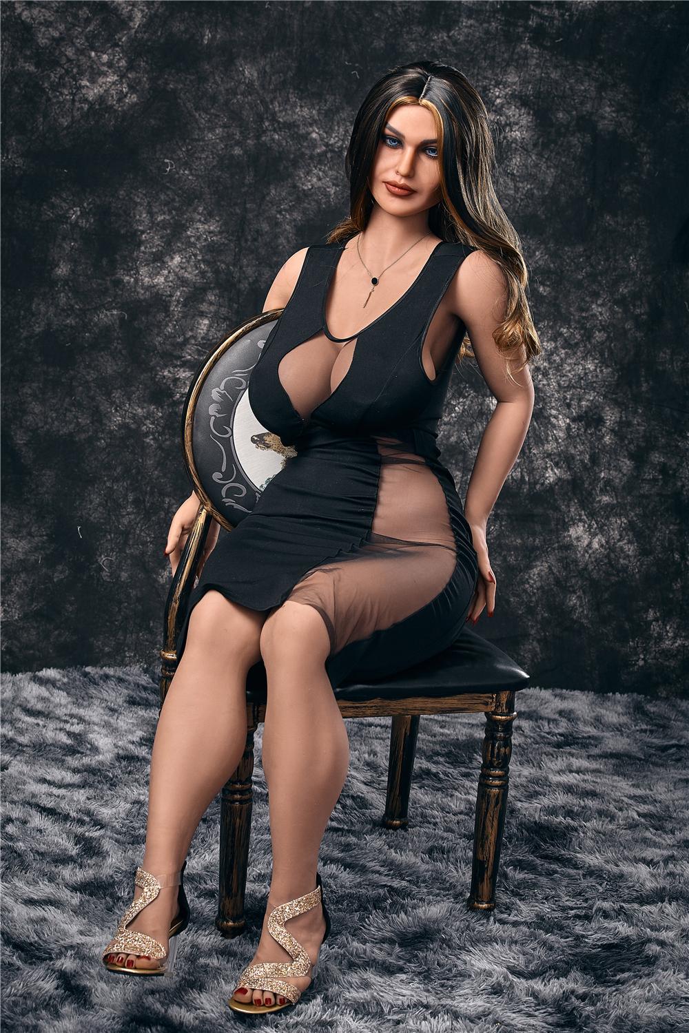 Реалистичная секс кукла  irontech doll из ТПЕ 158 см - Monica