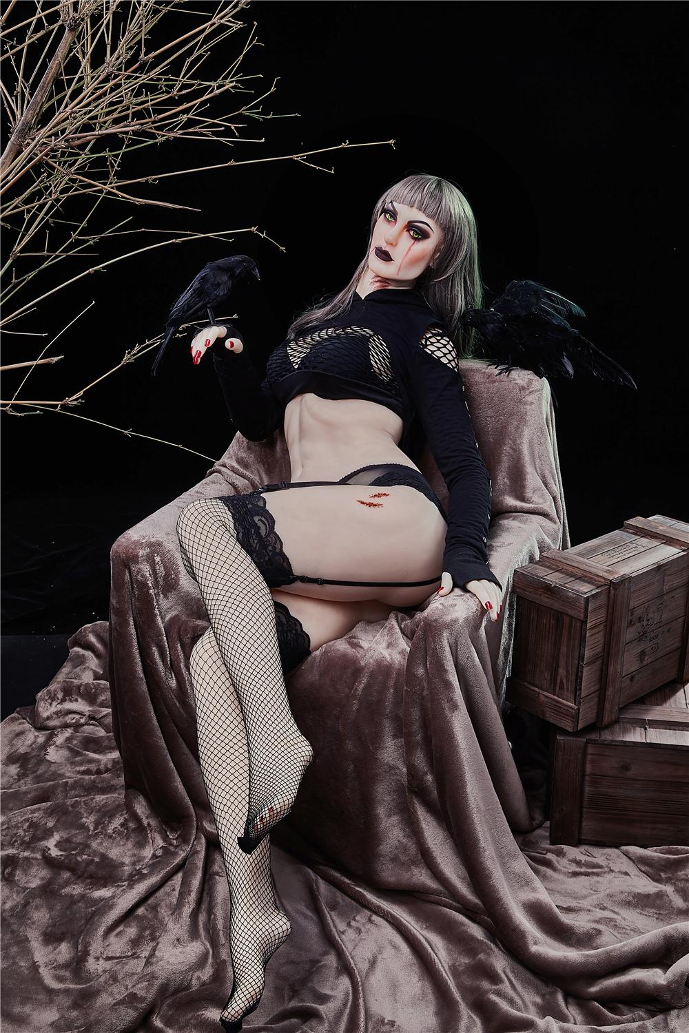 Реалистичная секс кукла  irontech doll из ТПЕ 168 см - Mia Halloween Style