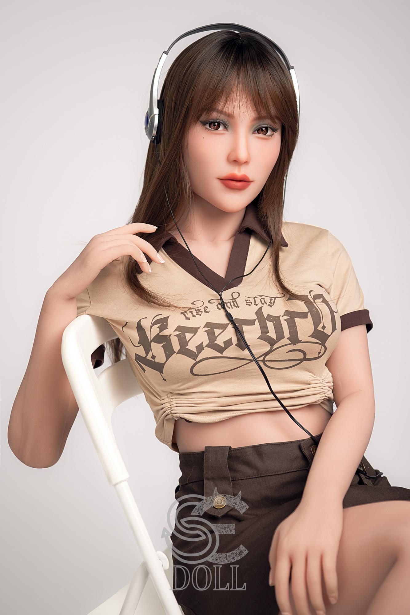 Реалистичная секс кукла SE Doll из ТПЕ 163 см - Regina D