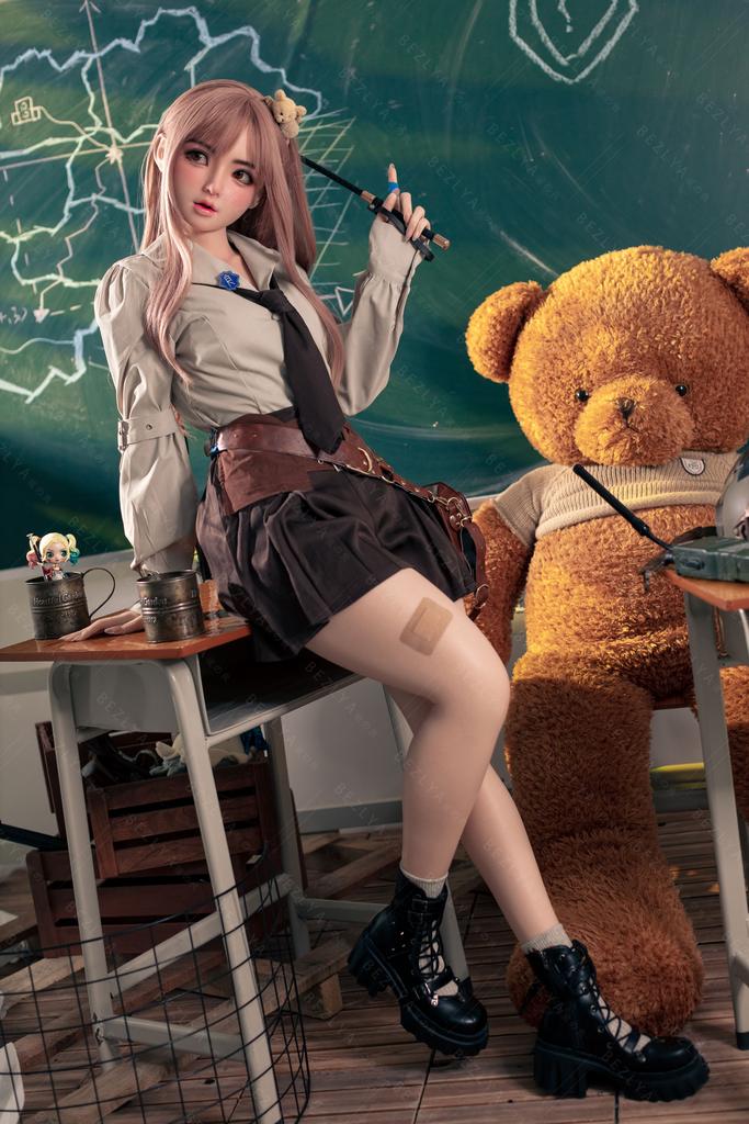 [2.1] Реалистичная силиконовая секс кукла BEZLYA 155 см - Convallaria4