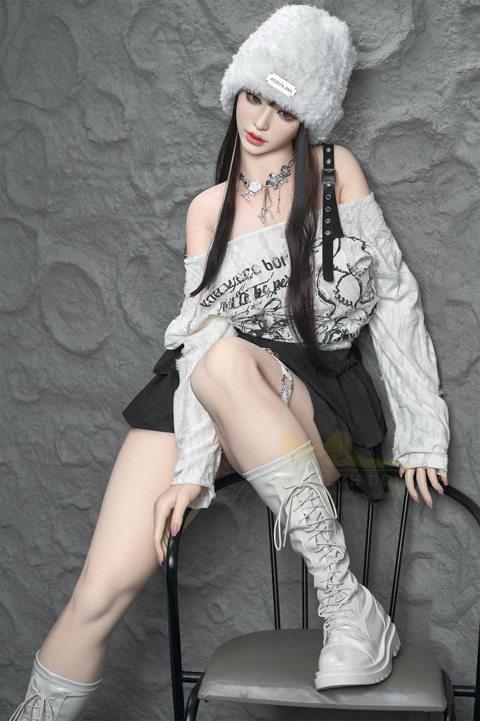 Реалистичная силиконовая секс кукла irontech doll 165 см - Yuna