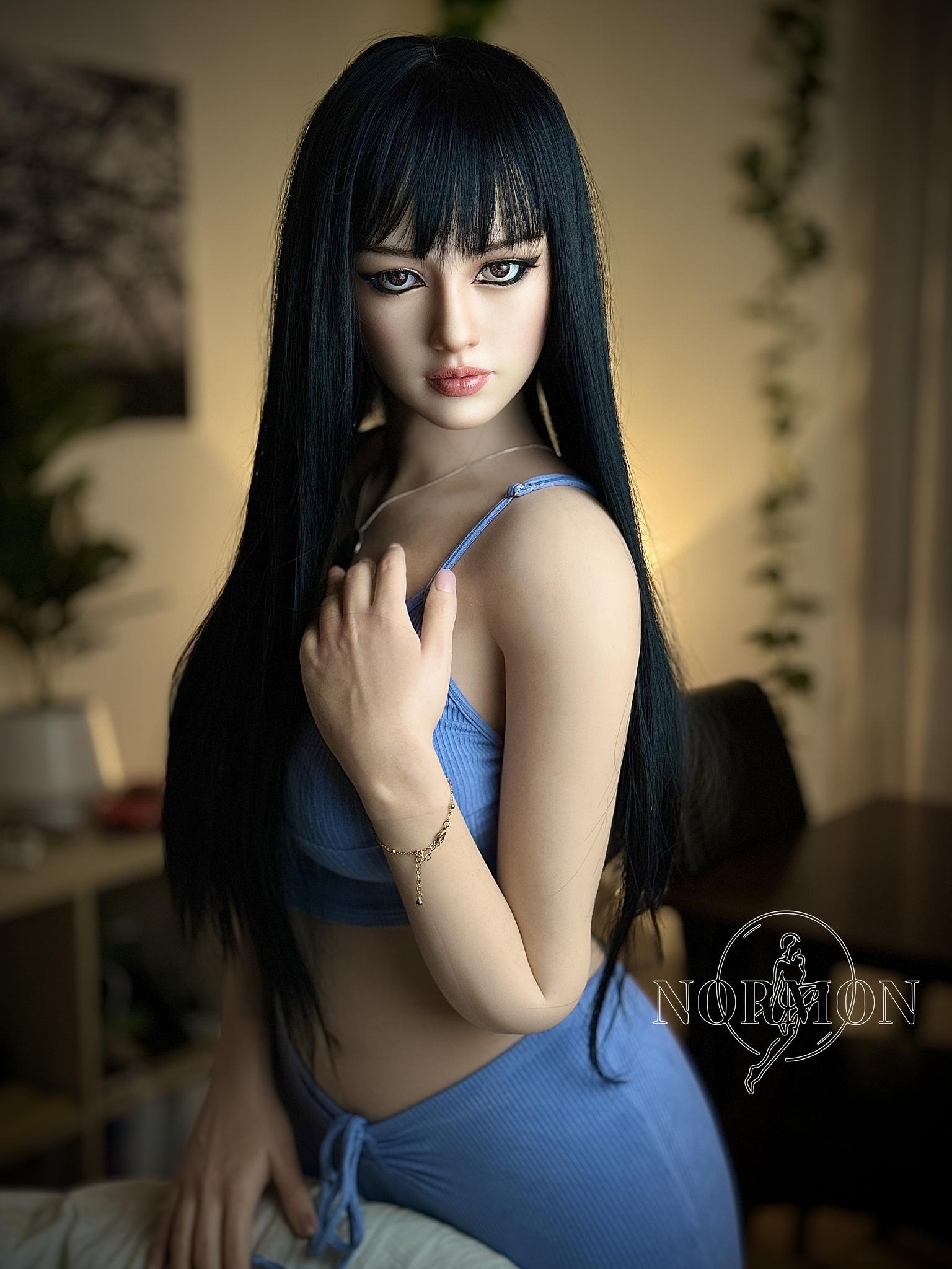 Реалистичная силиконовая / ТПЕ секс кукла  Normon doll 170 см - SUKI