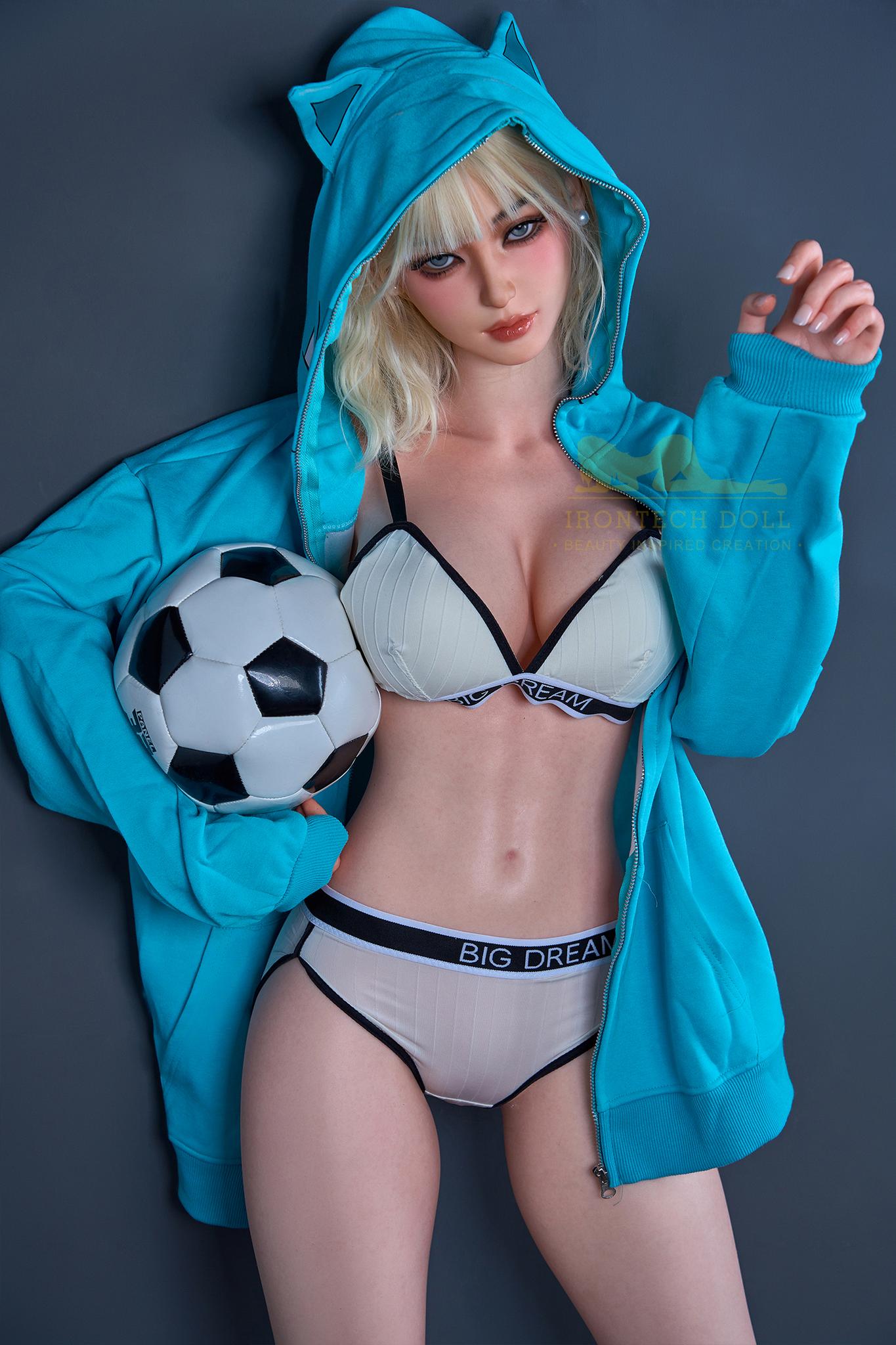 Реалистичная силиконовая / ТПЕ секс кукла  irontech doll 161 см - miku