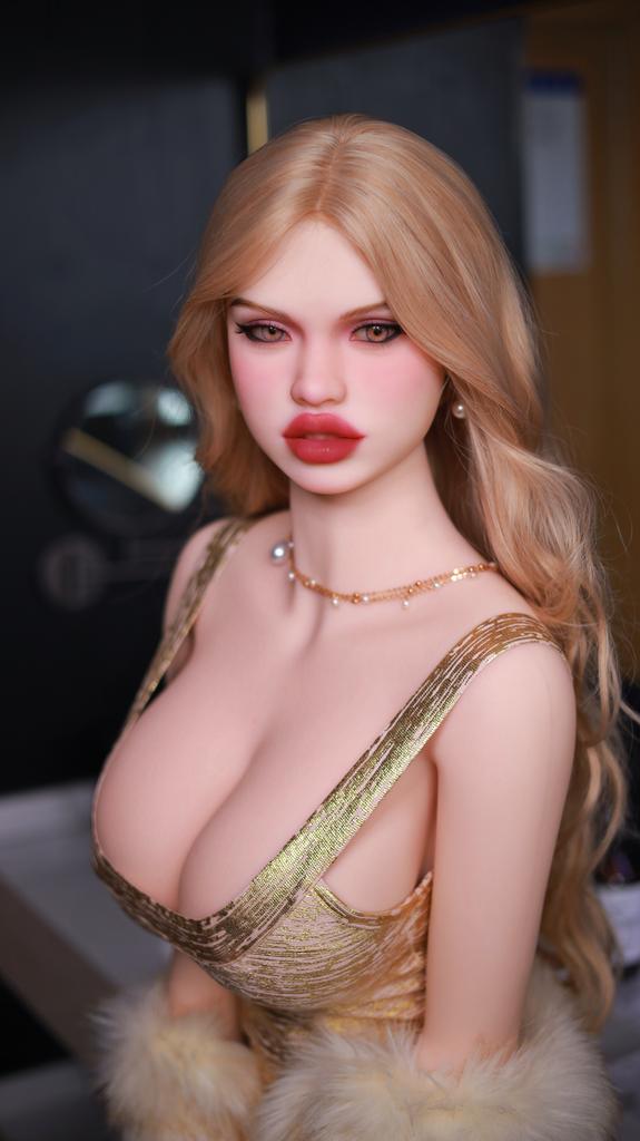 Реалистичная секс кукла Fire Dolls из TPE 166 E см - Natasha