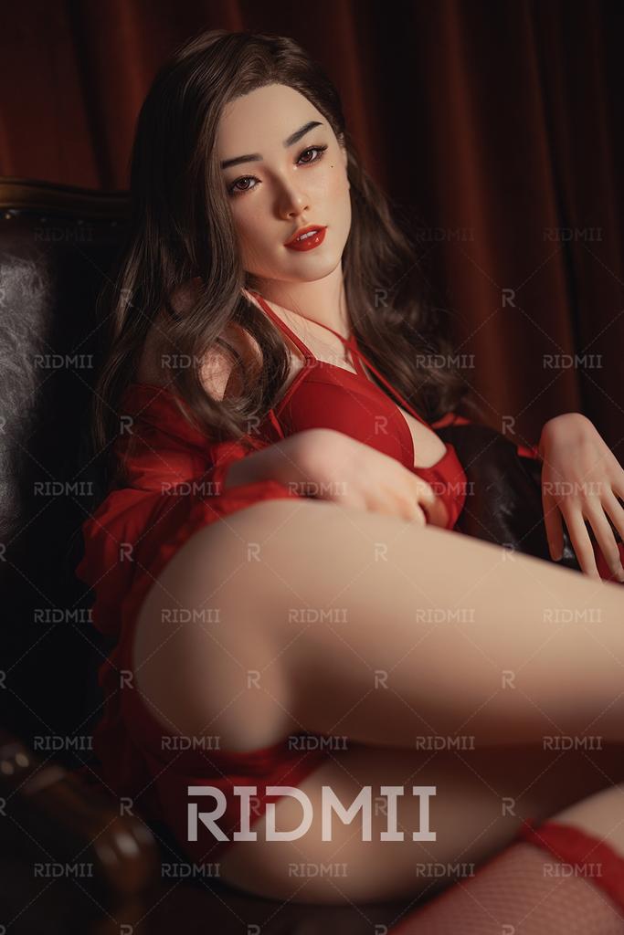 Реалистичная силиконовая / ТПЕ секс кукла Ridmii 166 см - Louisa