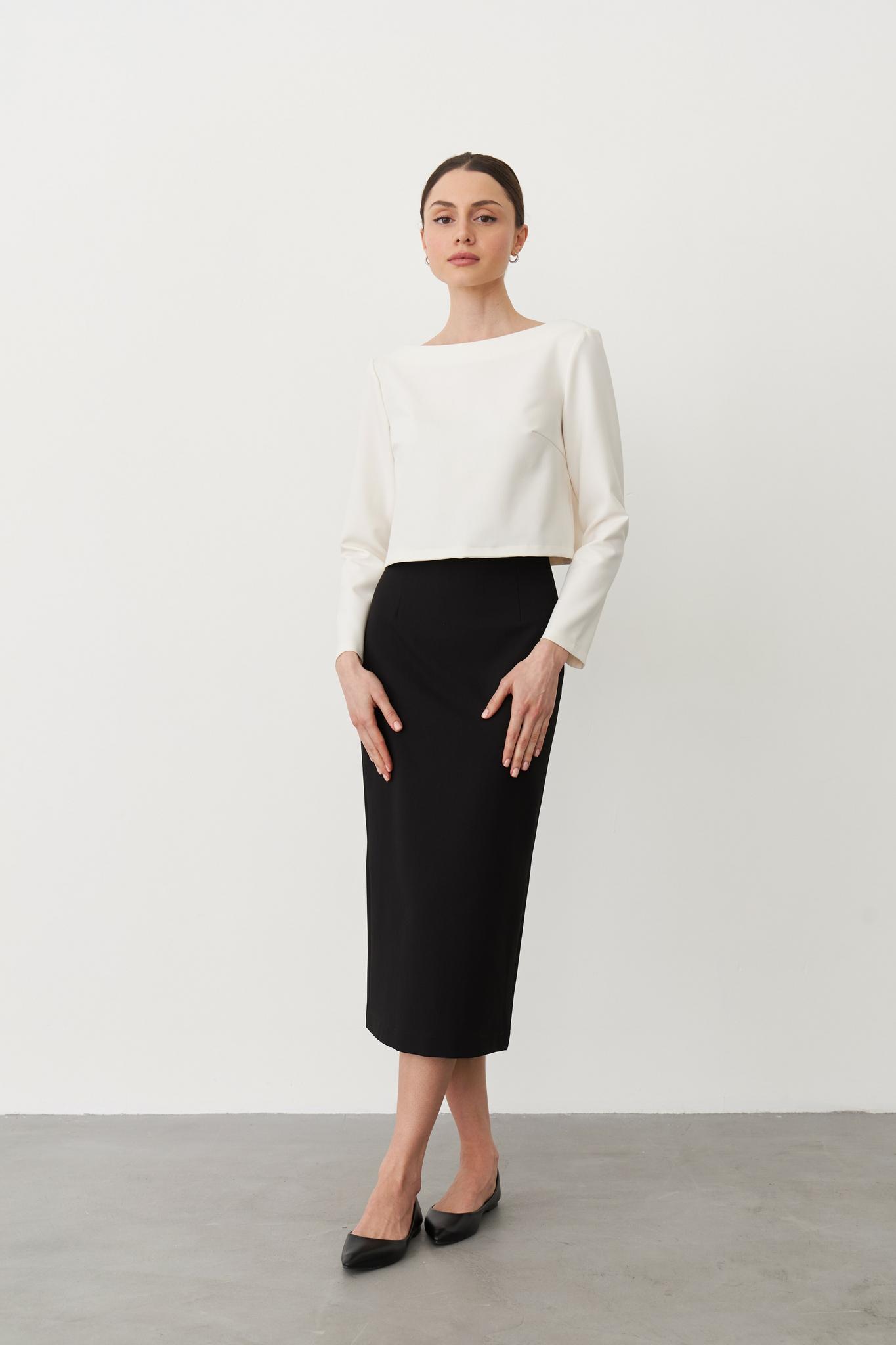 Xotinini orqasidan aldagan (porno)