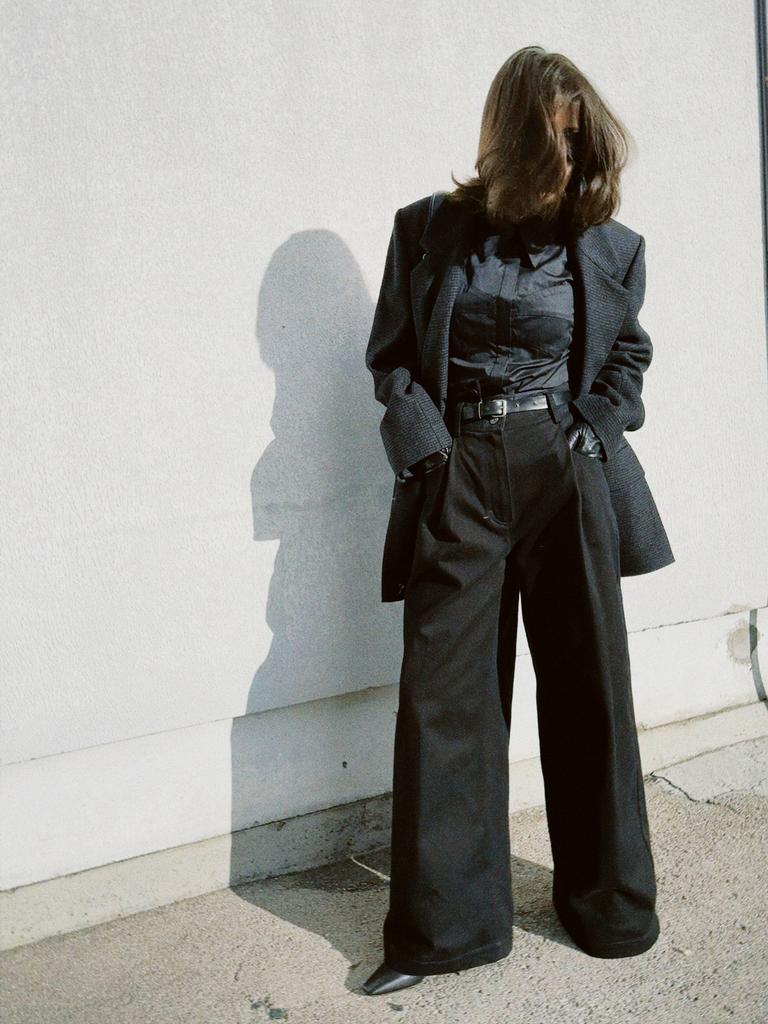 Джинсы широкие со складками