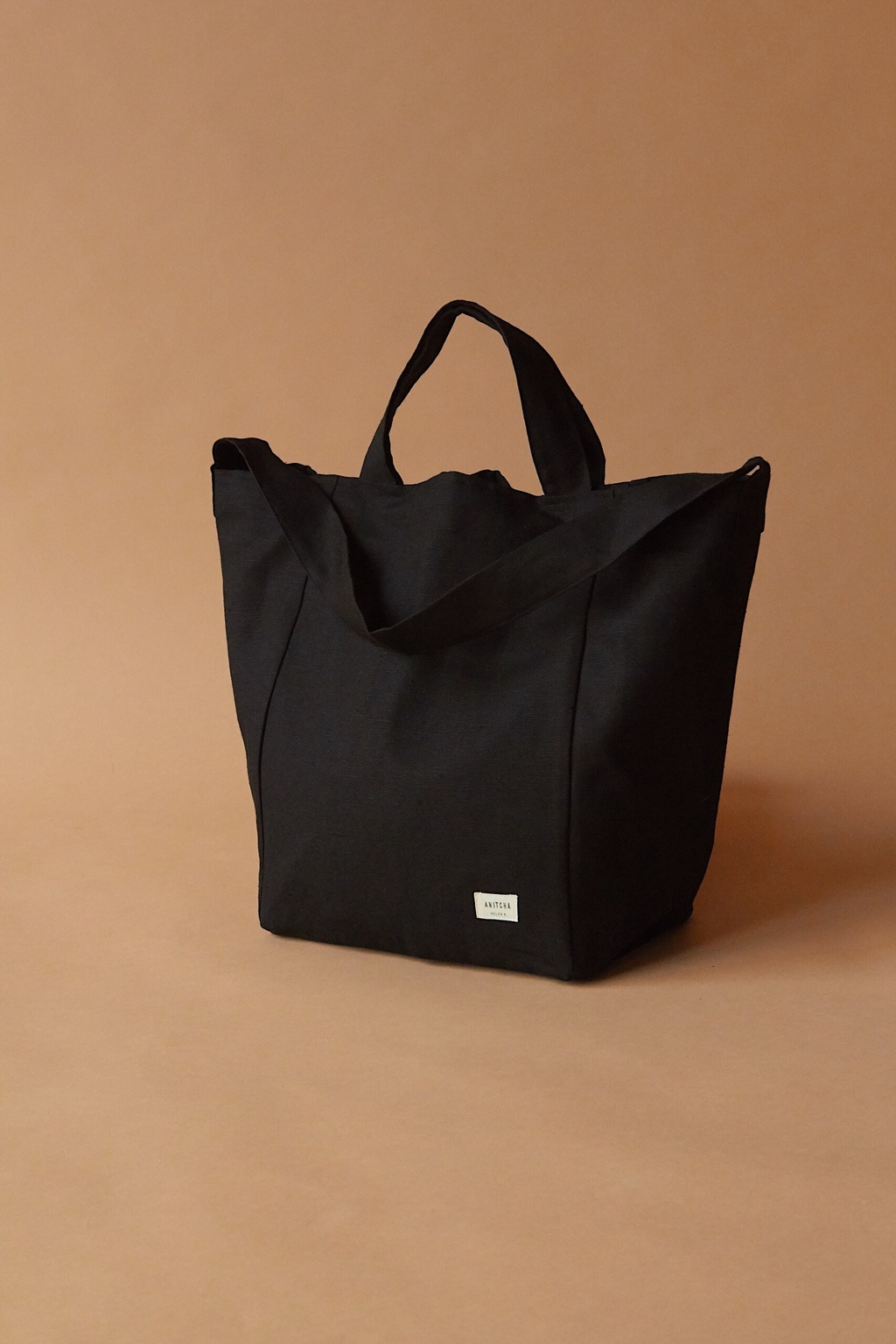 ЧЕРНАЯ  СУМКА - ТОУТ  ИЗ НАТУРАЛЬНОГО ЛЬНА