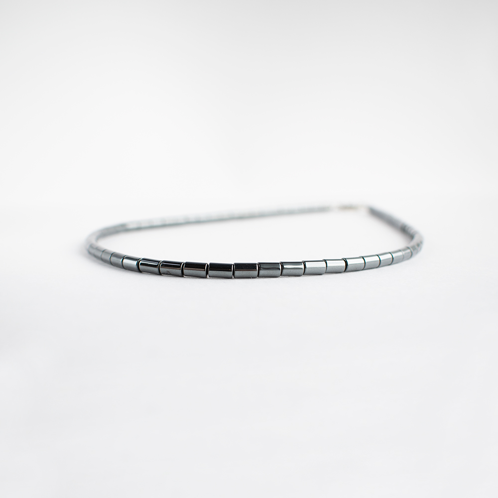 нить гематита