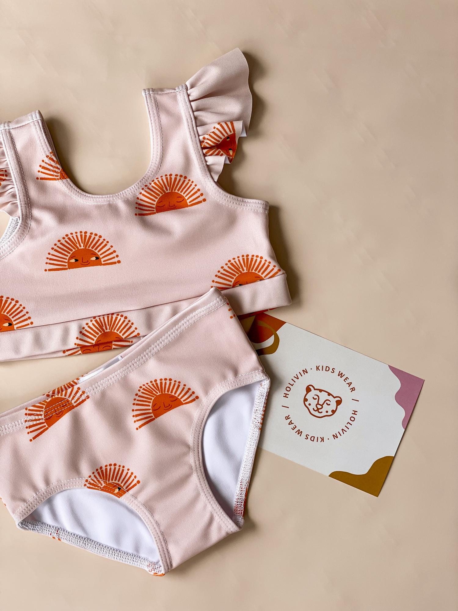 Раздельный купальник с крылышками на плечах "Солнце"