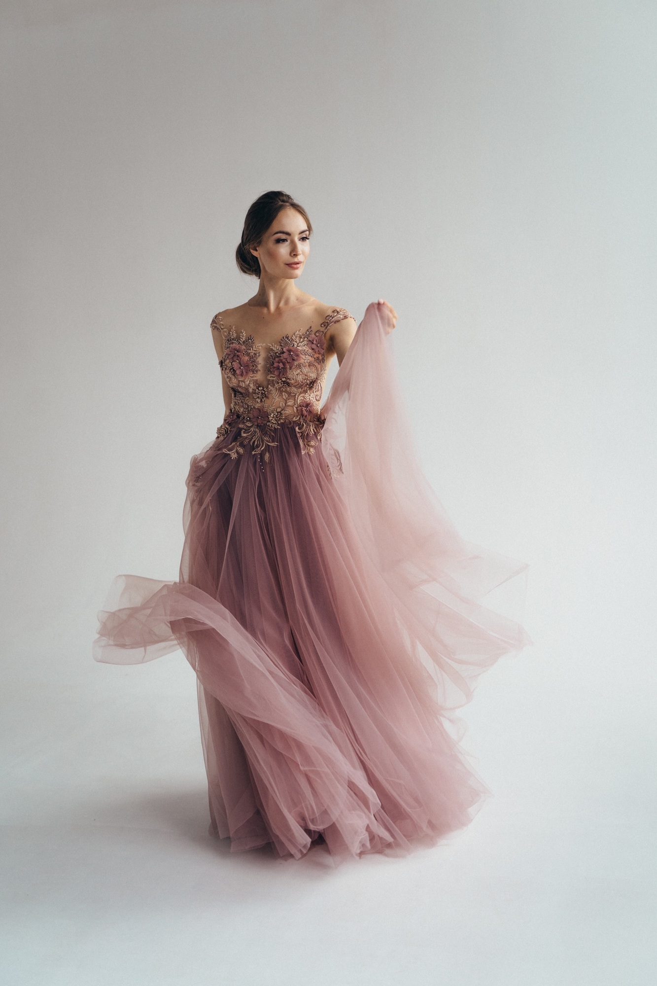 AVERY  maxi туап