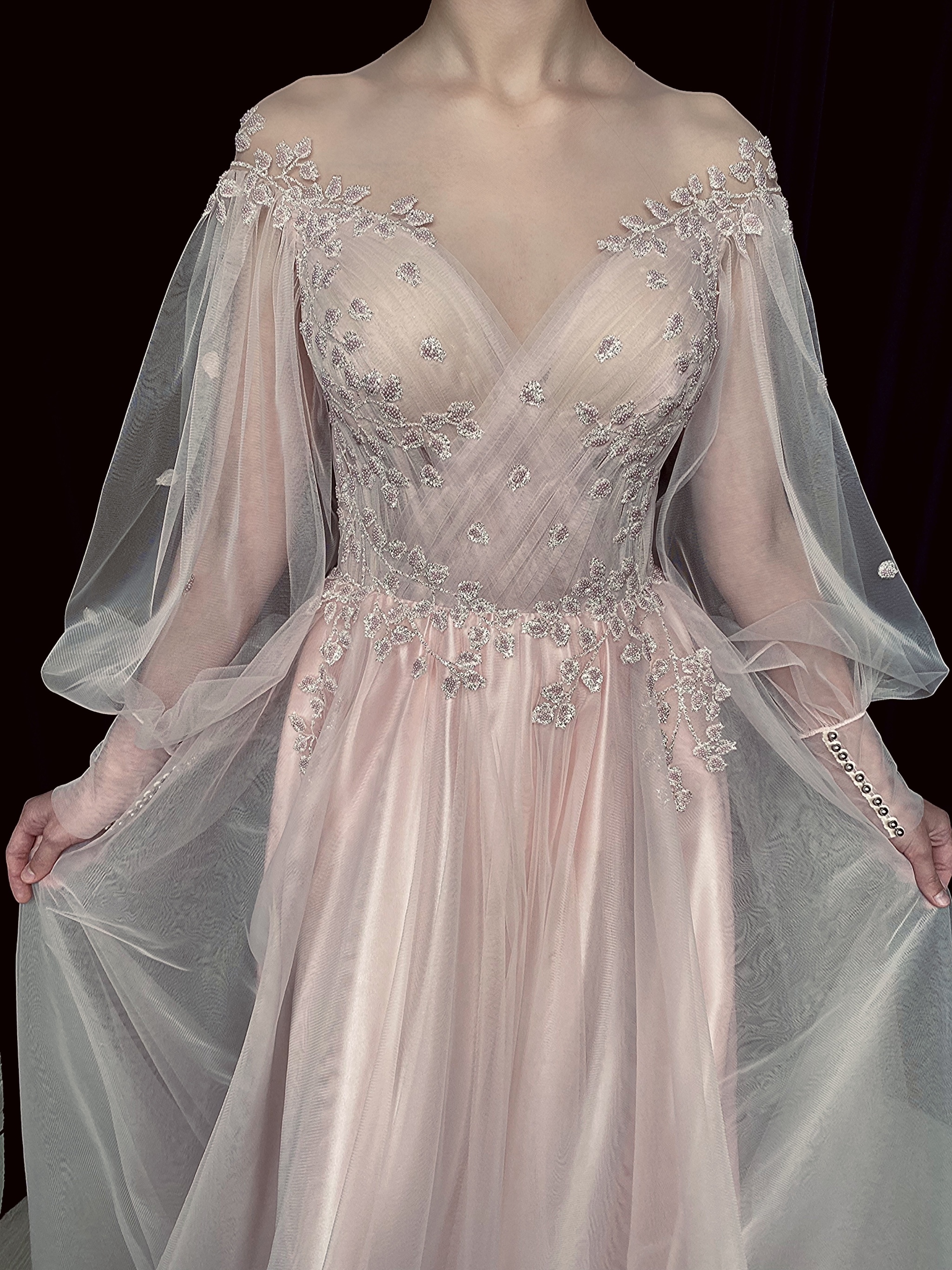 Вечернее платье SAVI  в  тёплой пудре