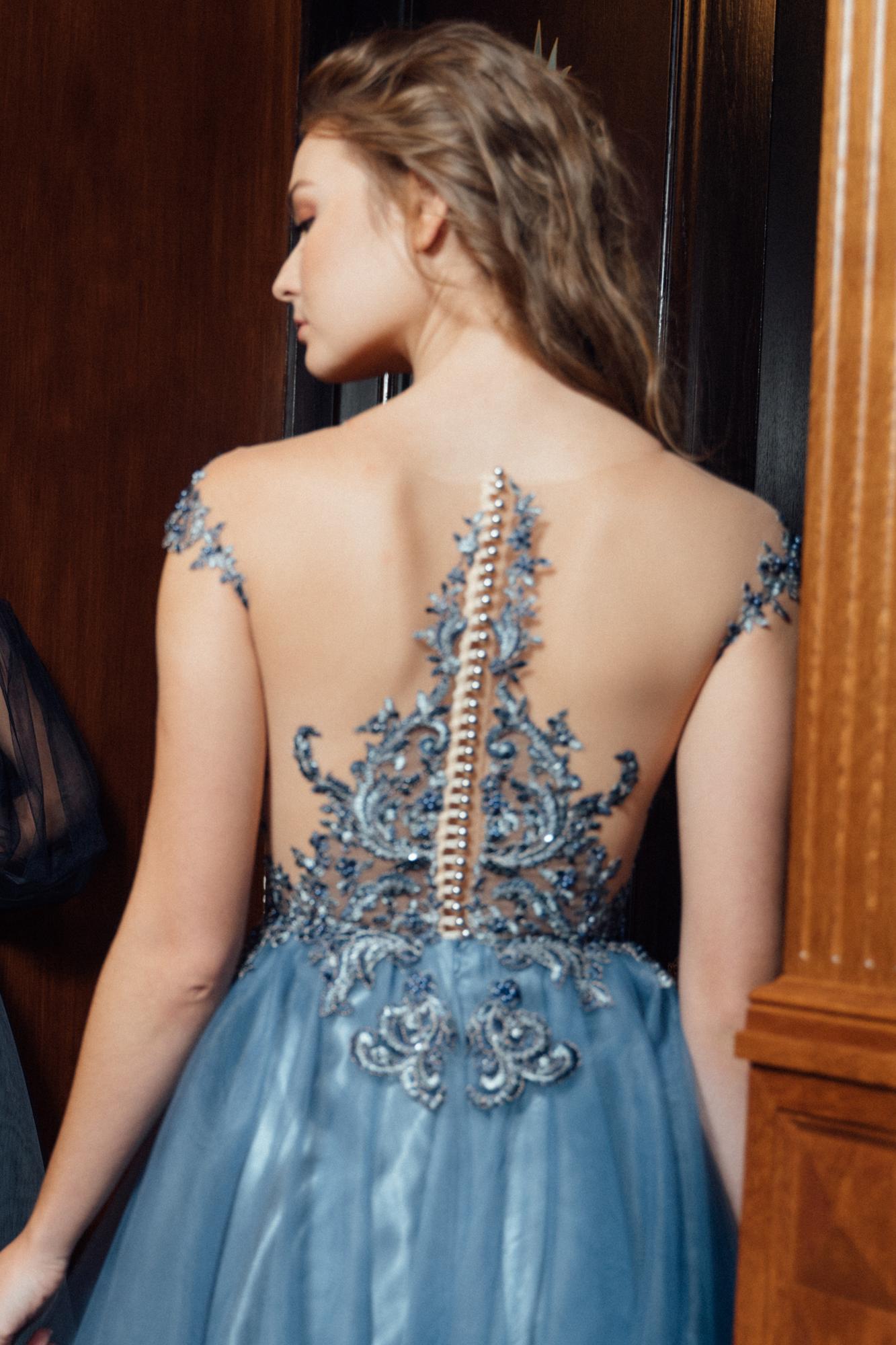 Вечернее платье NEOLIE в оттенке индиго